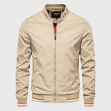 Aki | KLASISKAIS BOMBERS