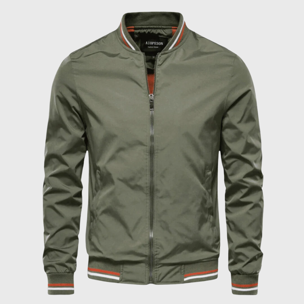Aki | KLASISKAIS BOMBERS