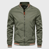 Aki | KLASISKAIS BOMBERS